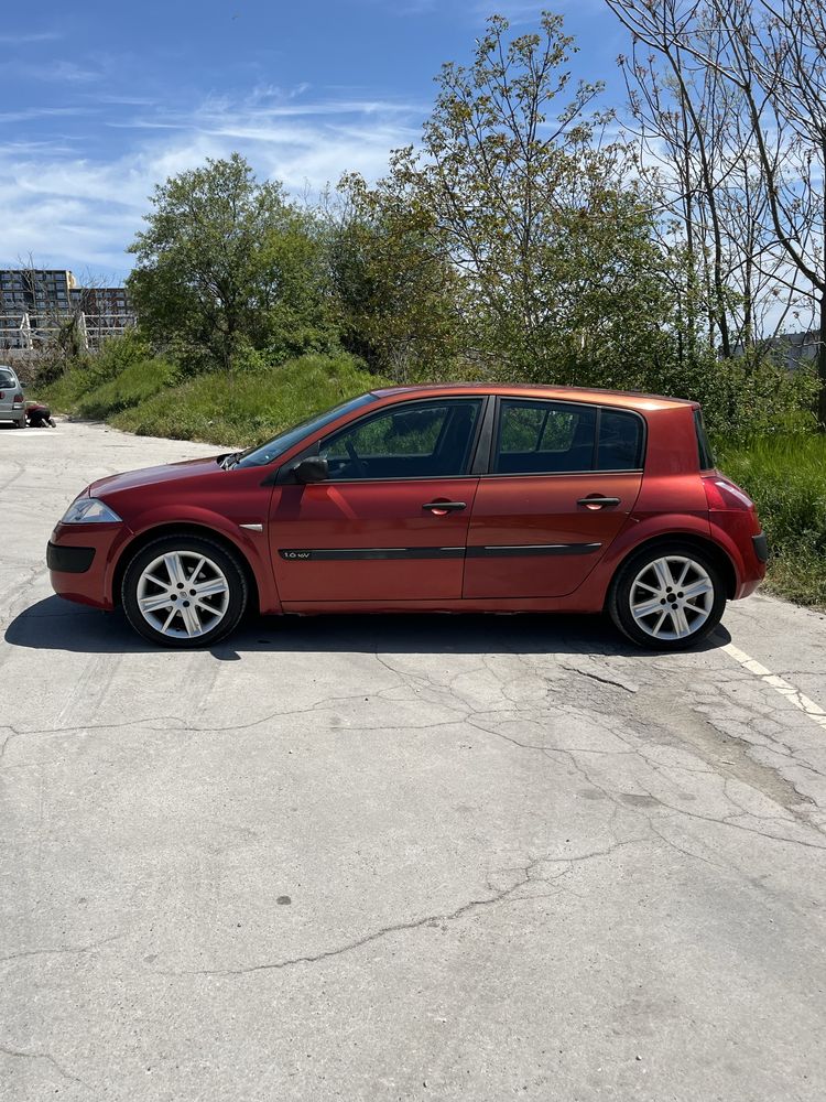 Renault Megane 1.6 16V – Бензин/Газ – Хечбек – 113 к.с. – 2002 г.