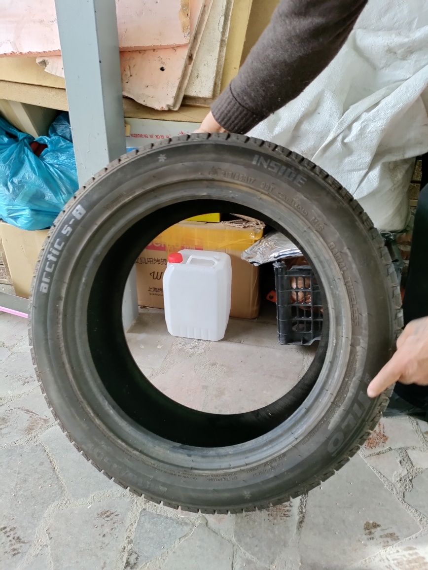 Шина 215/55r17 новая 1 шт зимняя