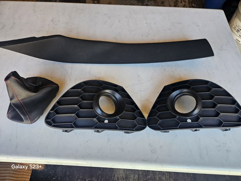 Оригинални  ,Решетки за                    халоген Alfa Romeo