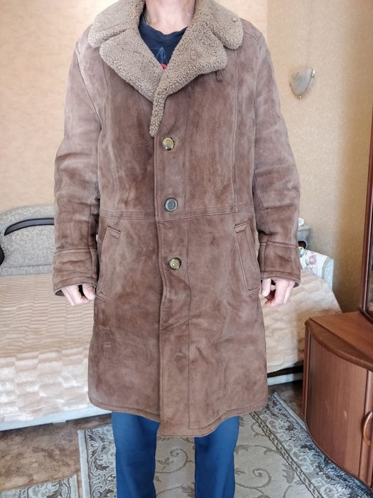 Продам две дублёнки 52р. Натуральный мех