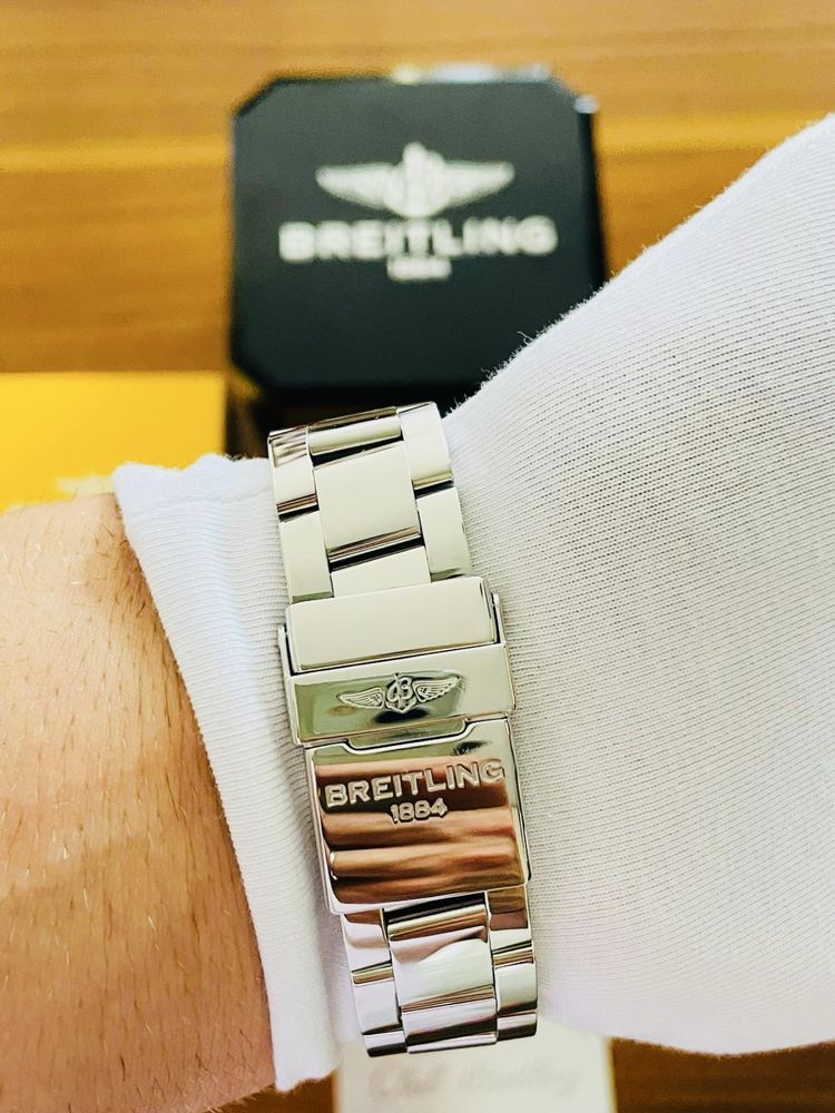 Ръчен часовник Breitling Superocean