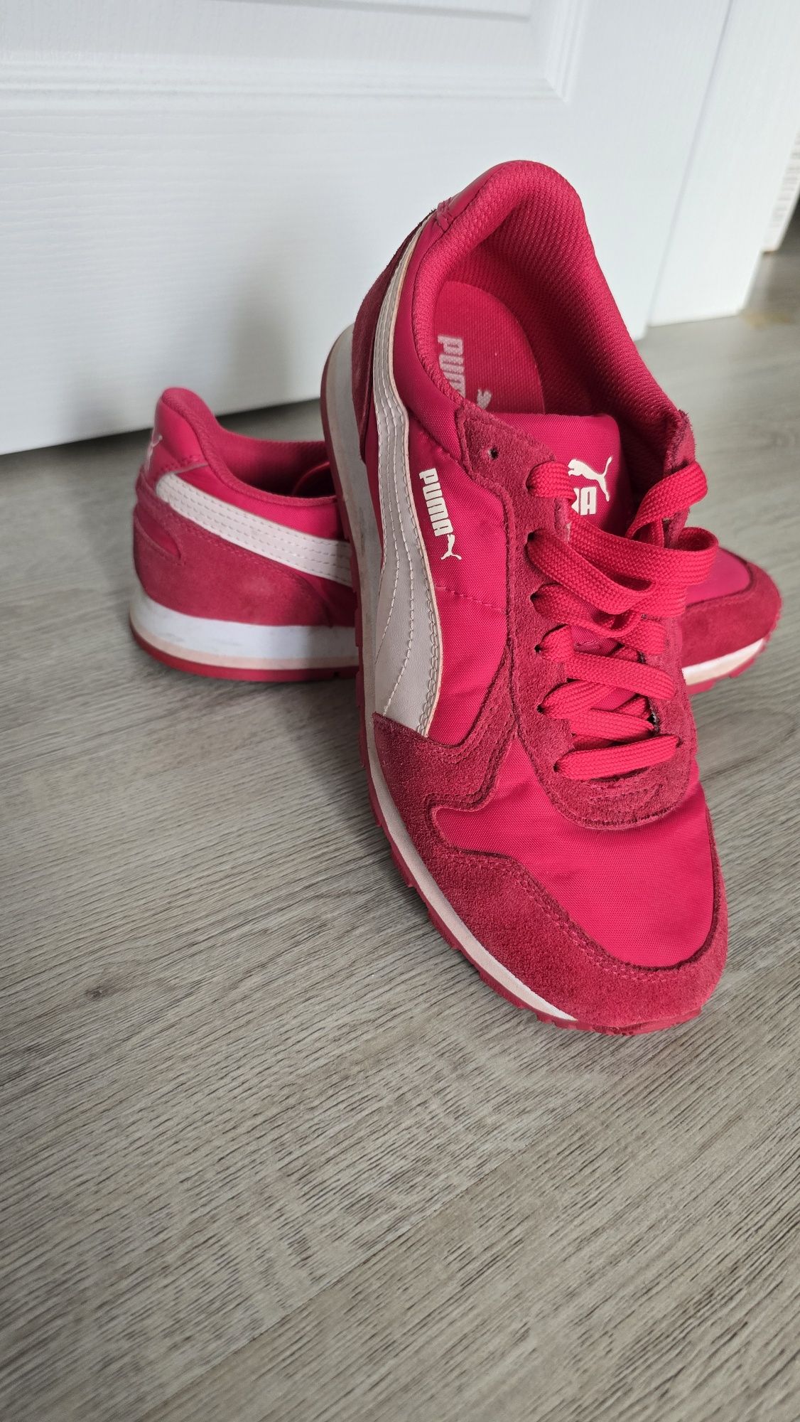 Маратонки Nike, Puma, Adidas
