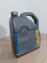 Оригинальное масло Mercedes 5W40 5 литров канистра