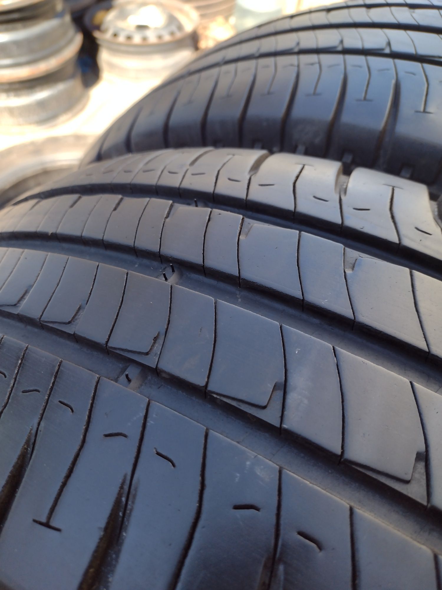 Michelin Agilis 2бр.235/65/16С дот1917