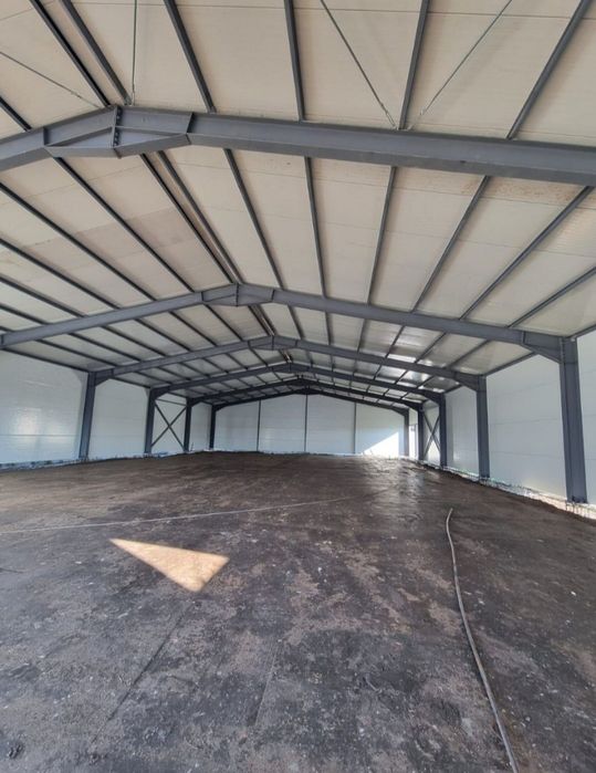 Vand si construiesc o gama larga de hale sau structuri metalice noi ne