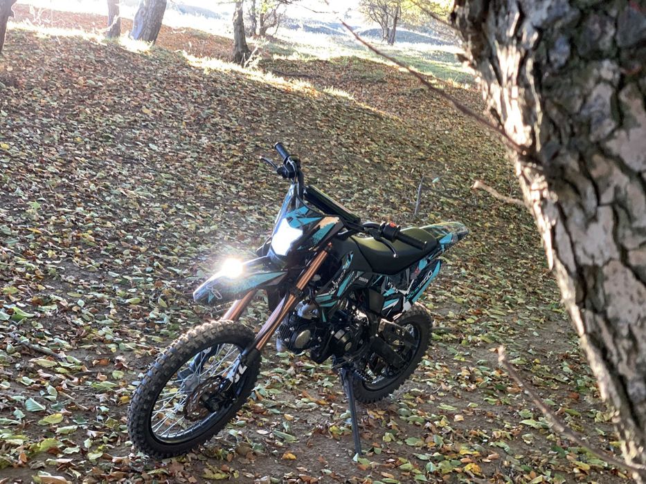 Vând cross kxd pro Germany 125cc ușor negociabil