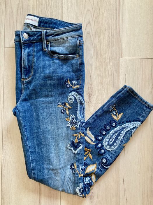 Blugi brodati Abercrombie, Guess, Express- femei