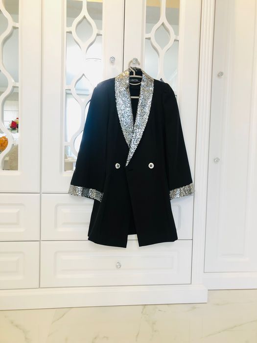 Rochie elegantă tip sacou