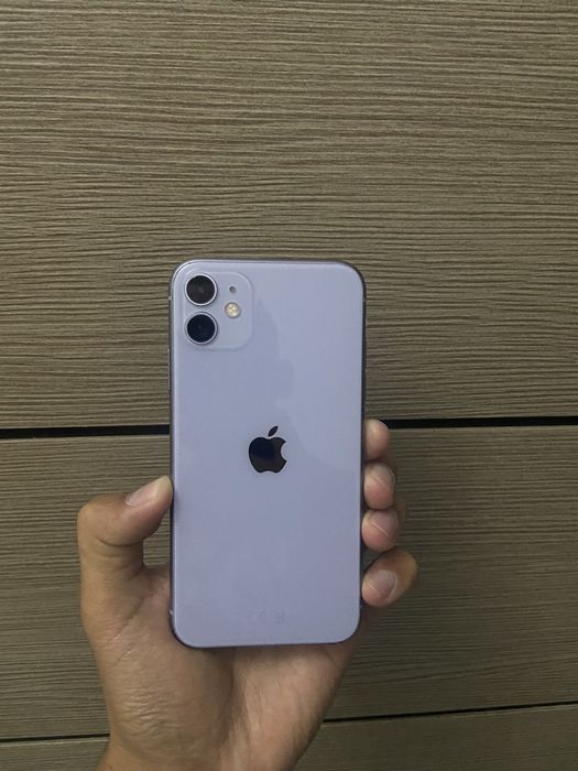 Айфон 11 с коробкой