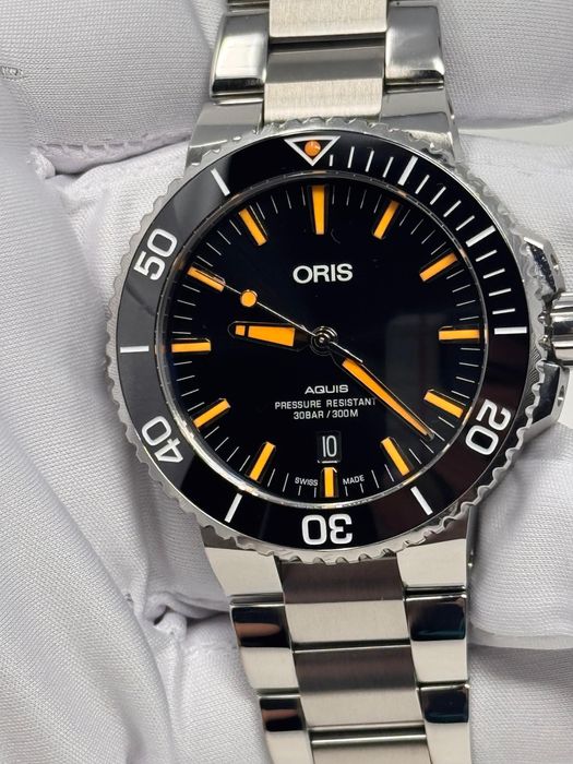 Oris Aquis Date 43.5 mm Stsinless Steel