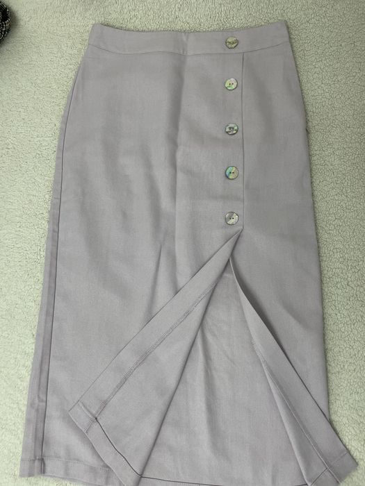 Vand fusta din satin