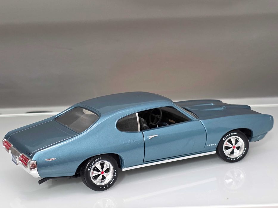 Macheta Auto 1/18 ERTL Pontiac GTO 1969 Blue