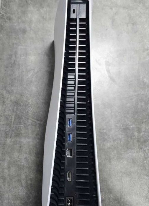 Продается PlayStation 5