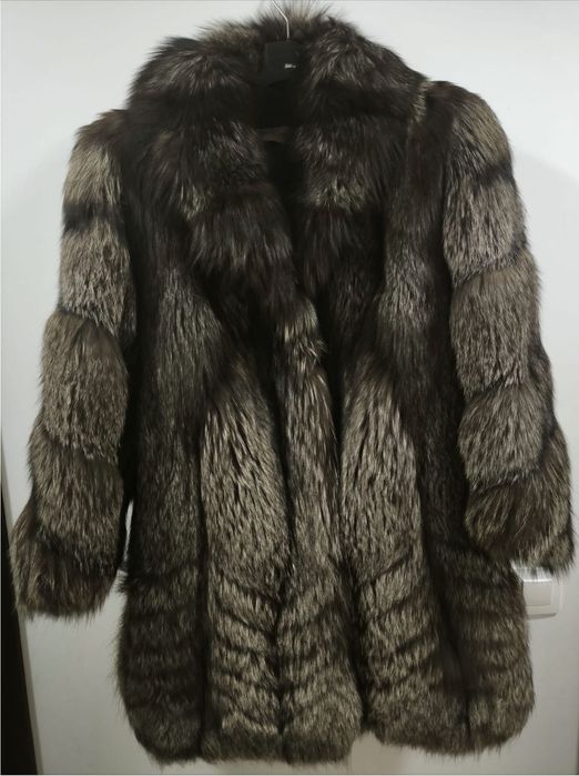 Blana vulpe argintie + 2 caciuli din blana de vulpe argintie