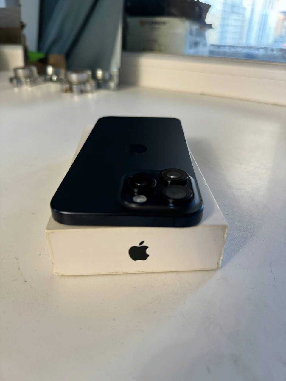 Iphone 15 Pro max Гарантия есть
