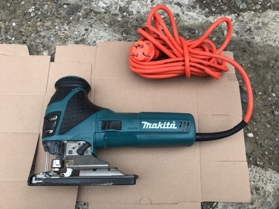 Pendular Soricel Makita 720w 4351FCT cu Regulator Stare Buna