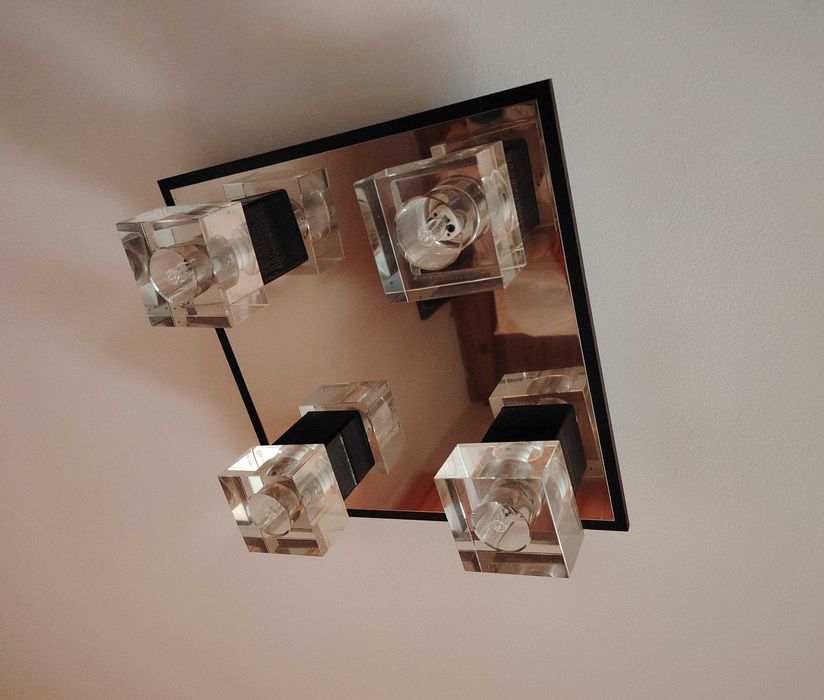 Комплект полилей за хол, трепезария и бокс