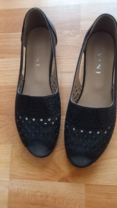 Sandale damă noi