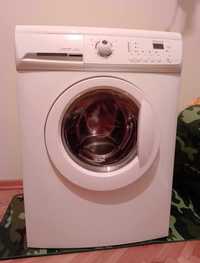 Пералня Zanussi ZWG7120K