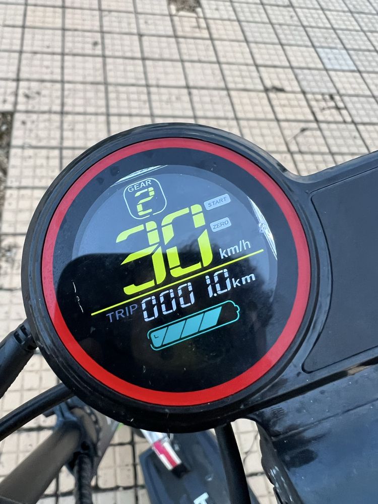 Trotinetă electrică HITWAY