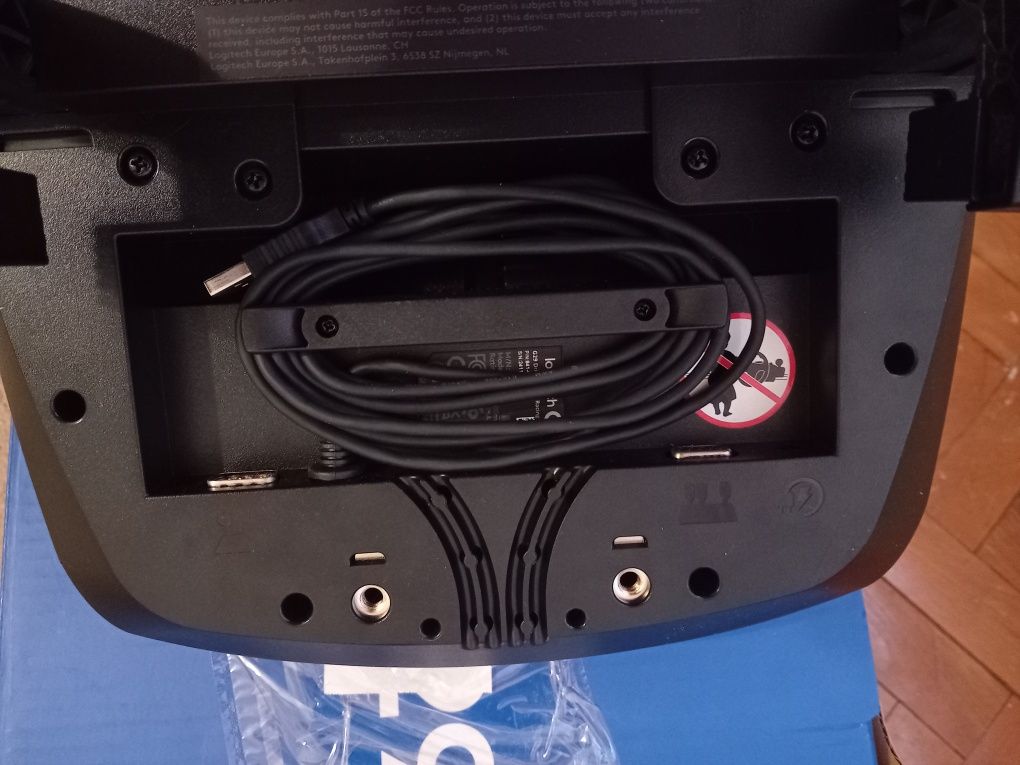 Волан logitech g29+ шифтър  във гаранция