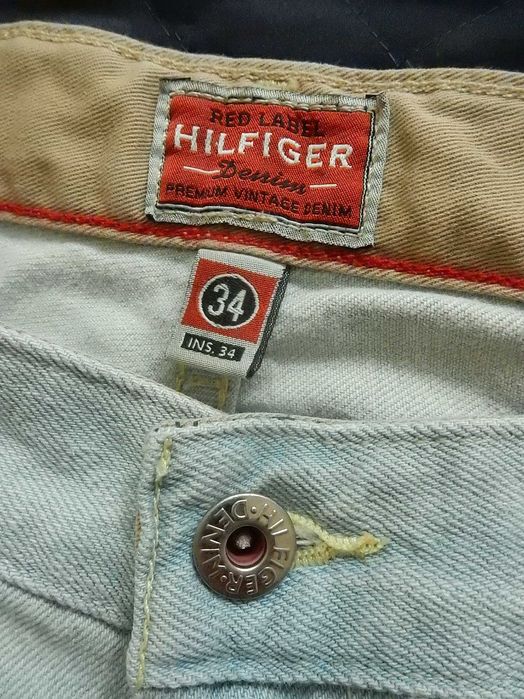 Tommy Hilfiger Freedom Fit Red Label Premium Vintage Denim. Marime 34.