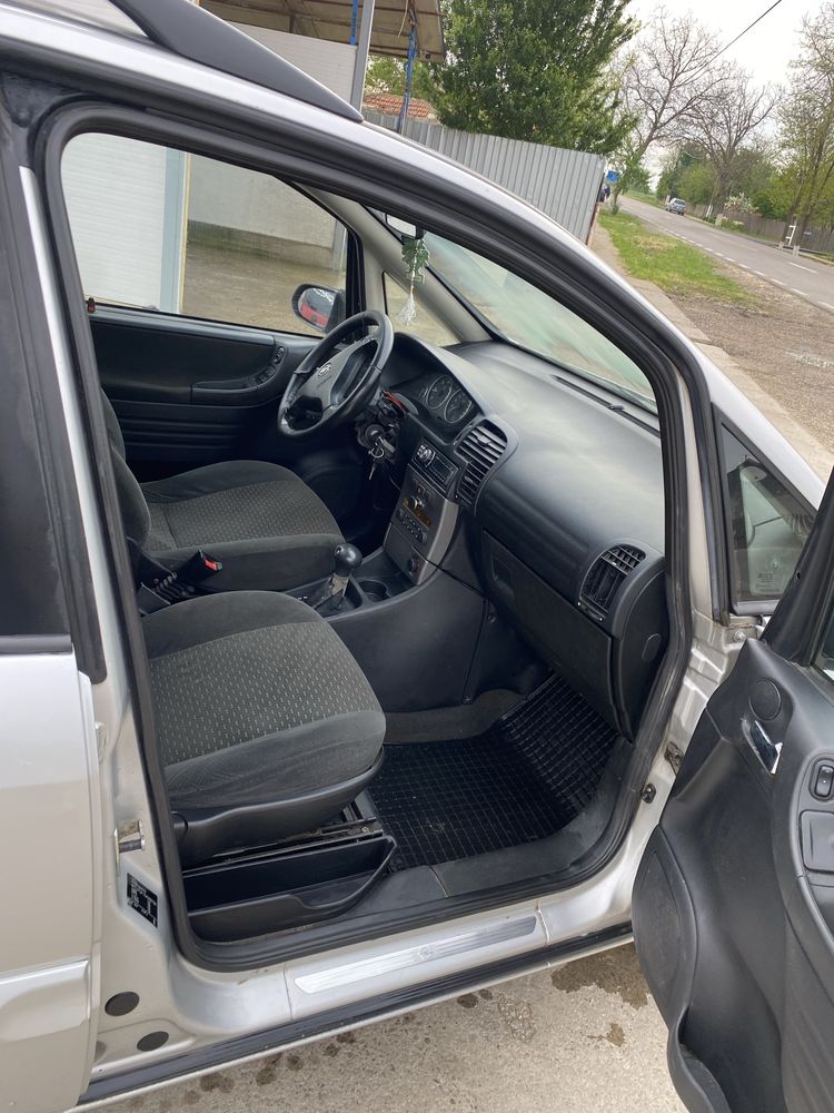 Opel zafira 2.0 DTI