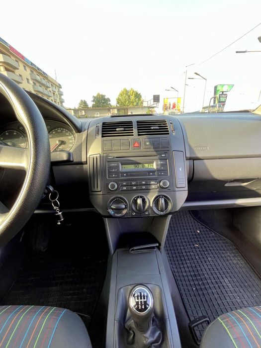 VW POLO 1.2 benzina, cutie manuala 5 trepte, an fabricație 2005
