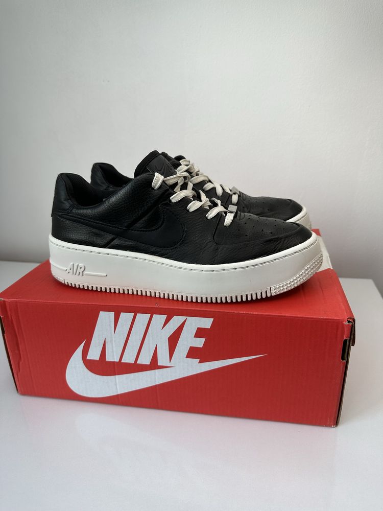 Nike Air Force 1 Sage Дамски Маратонки