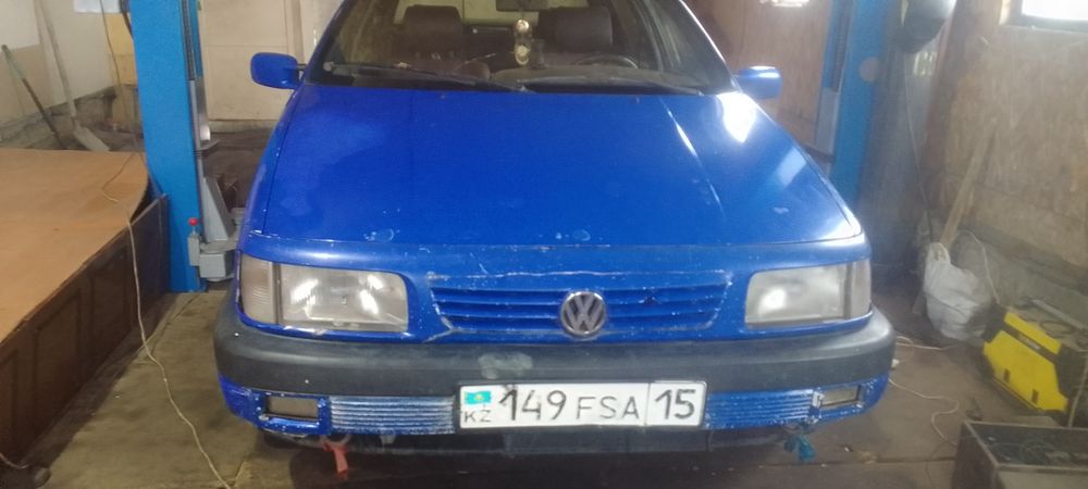 Продам Volkswagen Passat B3, 1.8 карбюратор 1989 год