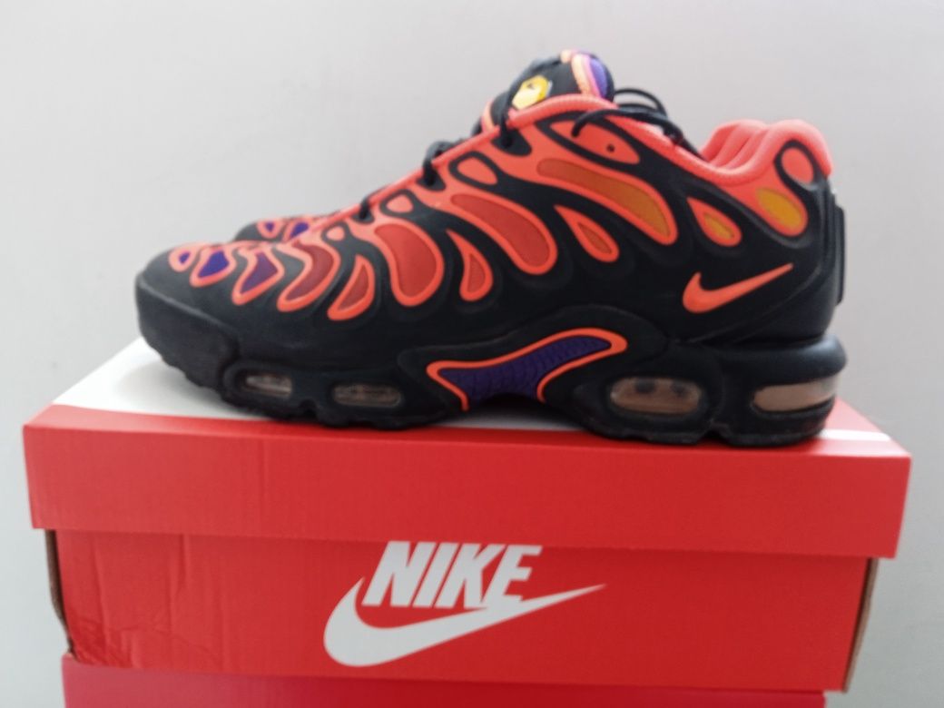 NIKE Air Max Plus TN Drft 43