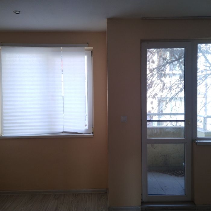 Дава се под наем Двустаен апартамент в Варна, Младост 1 - 54 кв.м за 255 € - Снимка #3