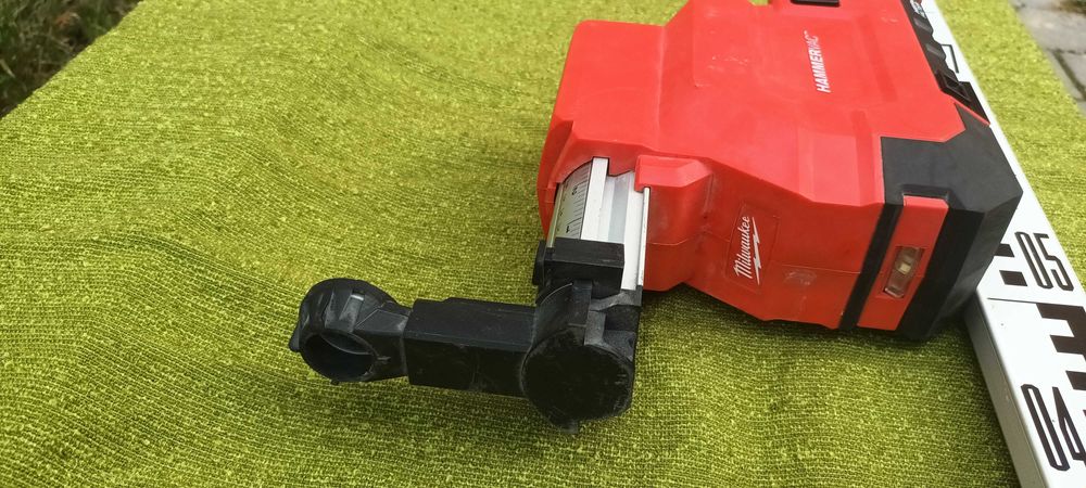 Milwaukee Extractor praf SDS-plus M18 FUEL™ ASPIRATOR