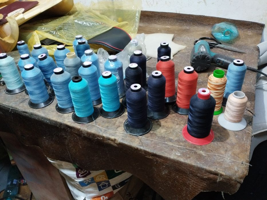 De vînzare Ață de  cusut piele naturala