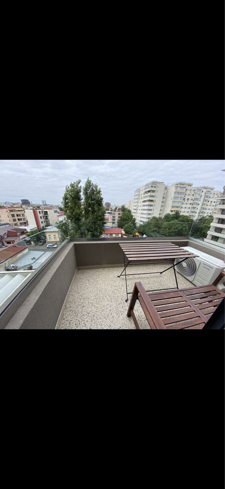 Vand apartament 2 camere C-entral Vasile Lascar - Stefan cel Mare