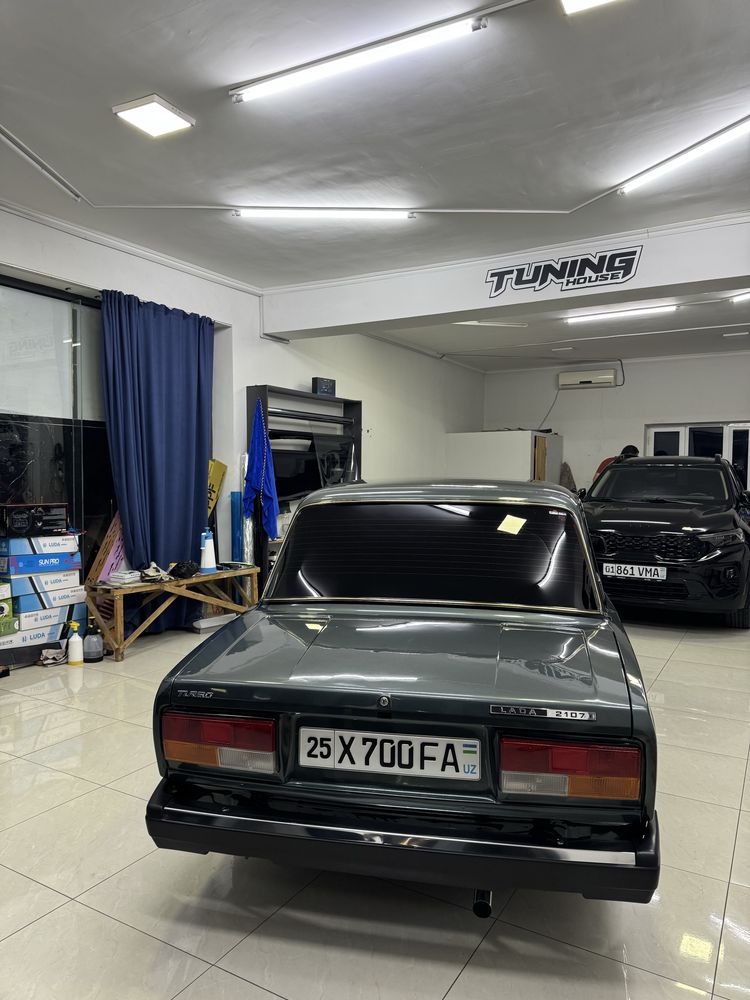 Lada 2107.  Yili 2010.  Holati ideal