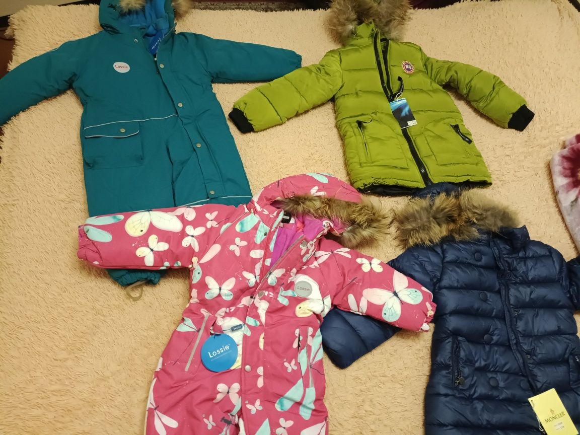 Срочно продаю зимние и детские комбинезоны и куртки!!