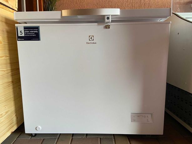 Lada frigorifica ELECTROLUX LCB3LF26W0, 254 l, H 84.5 cm, Clasa F, alb