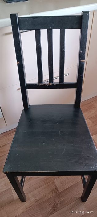 Продам стол и стулья