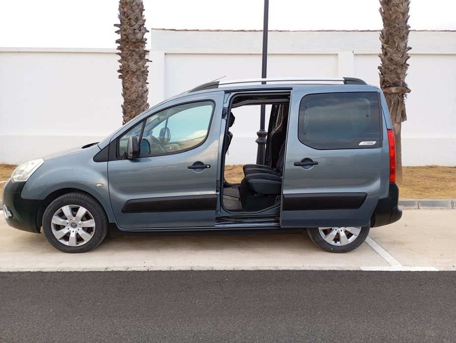 Vând Citroen berlingo