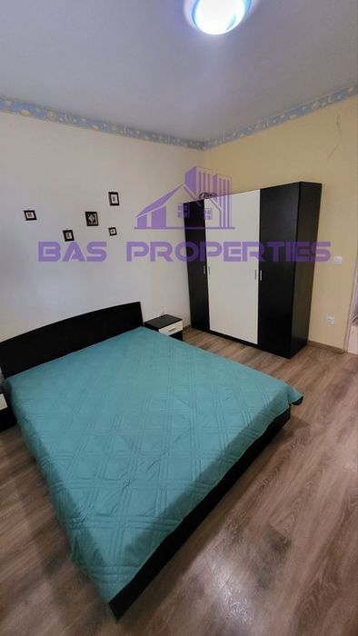 Двустаен Апартамент под Наем в Затворен Комплекс Central Park, Нови Х