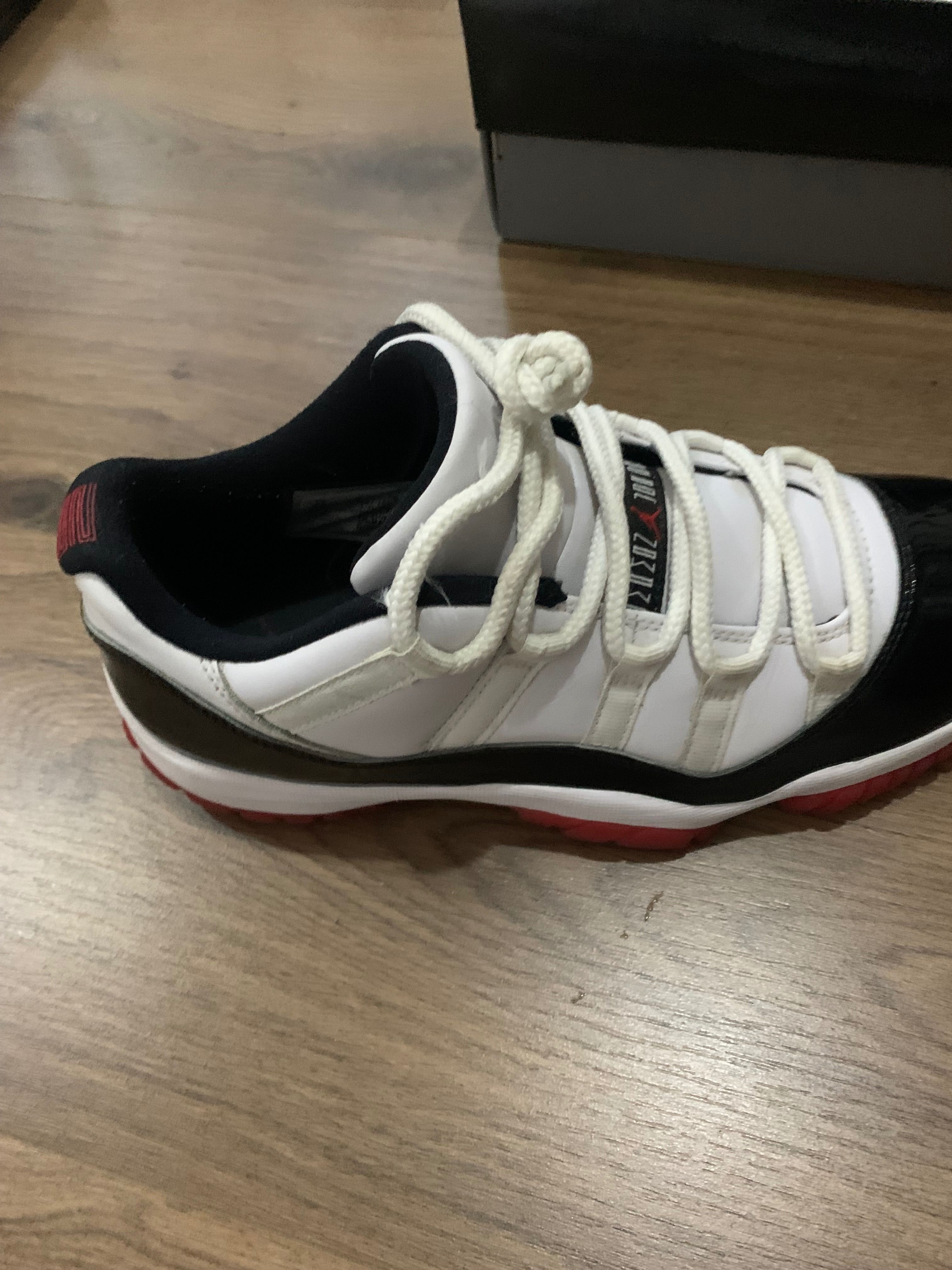 Jordan 11 low concord bred