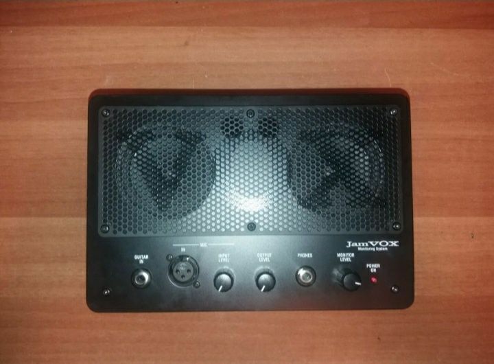 interfata / amplificator / procesor chitara Vox JamVox