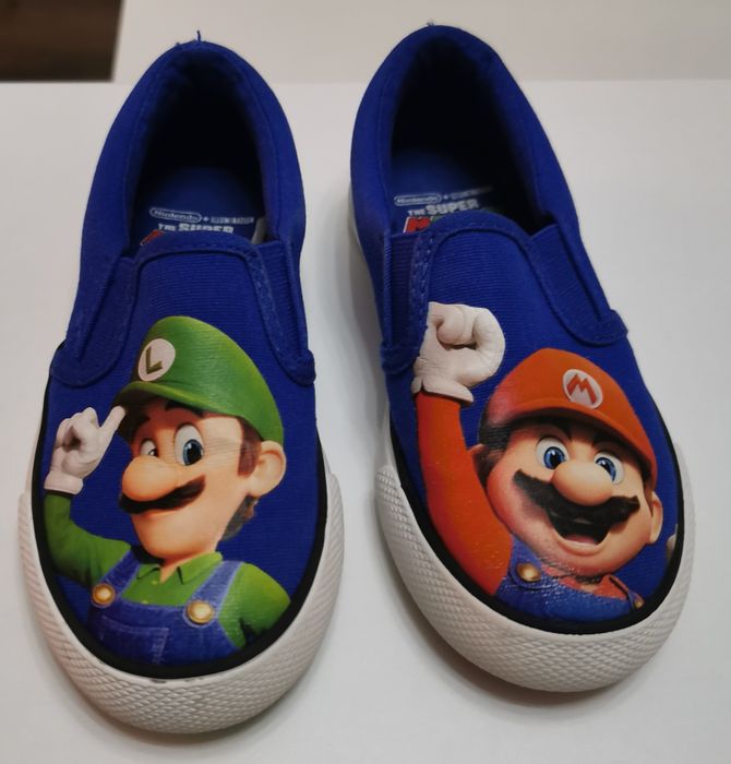 Papuci Super Mario H&M marimea 26