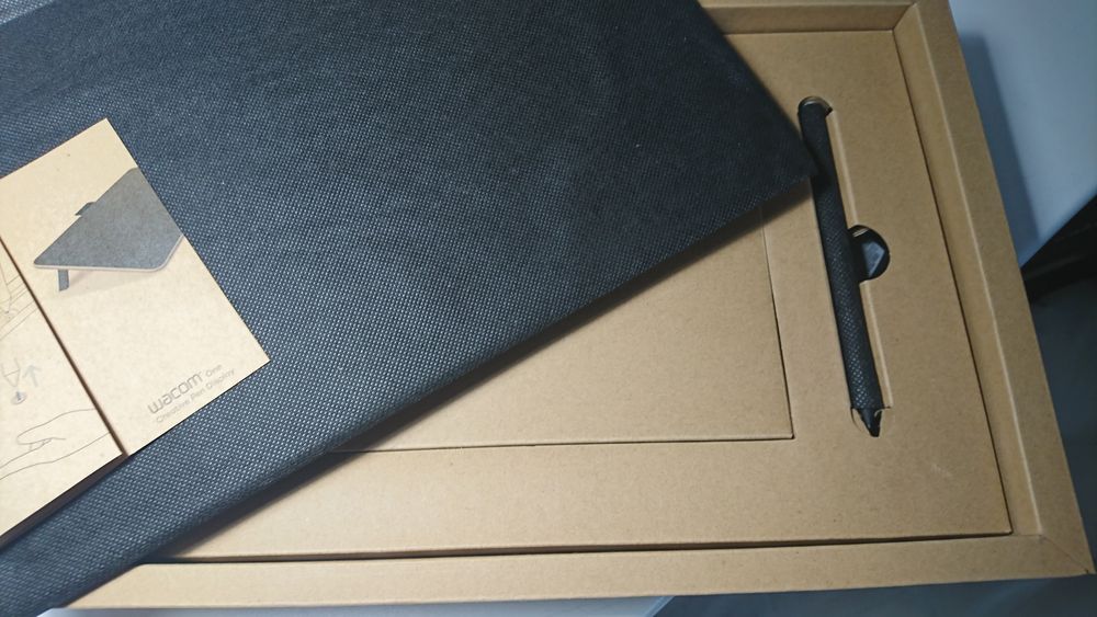 Tableta grafica Wacom One 13,3 inch - ca noua