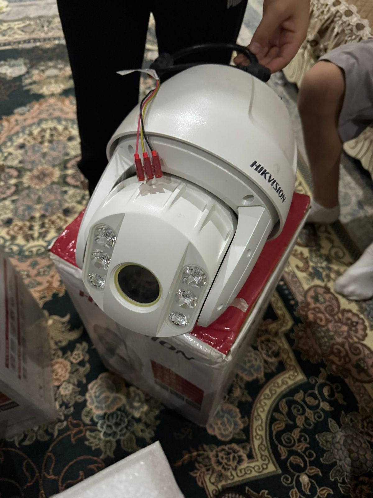 Камера Hikvision