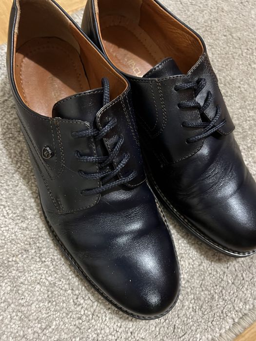 Български обувки от естествена кожа