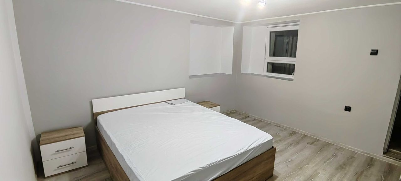 Дава се под наем Двустаен апартамент в Варна, Аспарухово - 40 кв.м за 331.5 € - Снимка #1