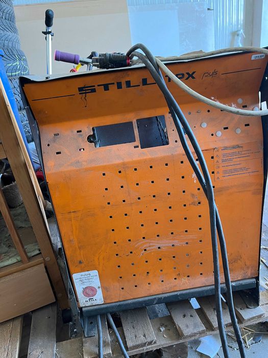 Vand Stivuitor Electric