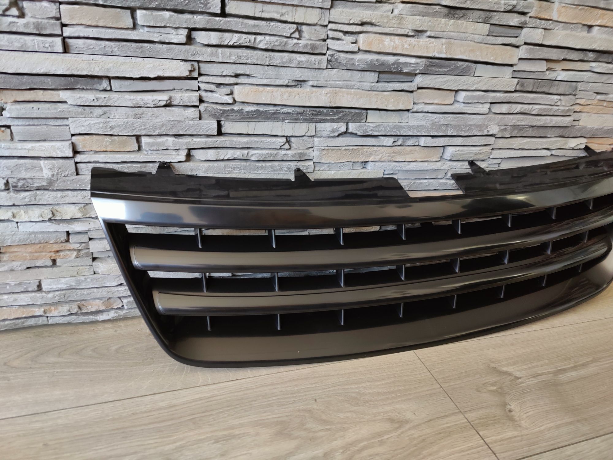 Grila sport tuninig fara emblema VW Touareg (7L) (02-06) NFL